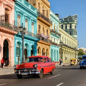 pin-and-travel-viaje-a-cuba-la-habana-almendrones